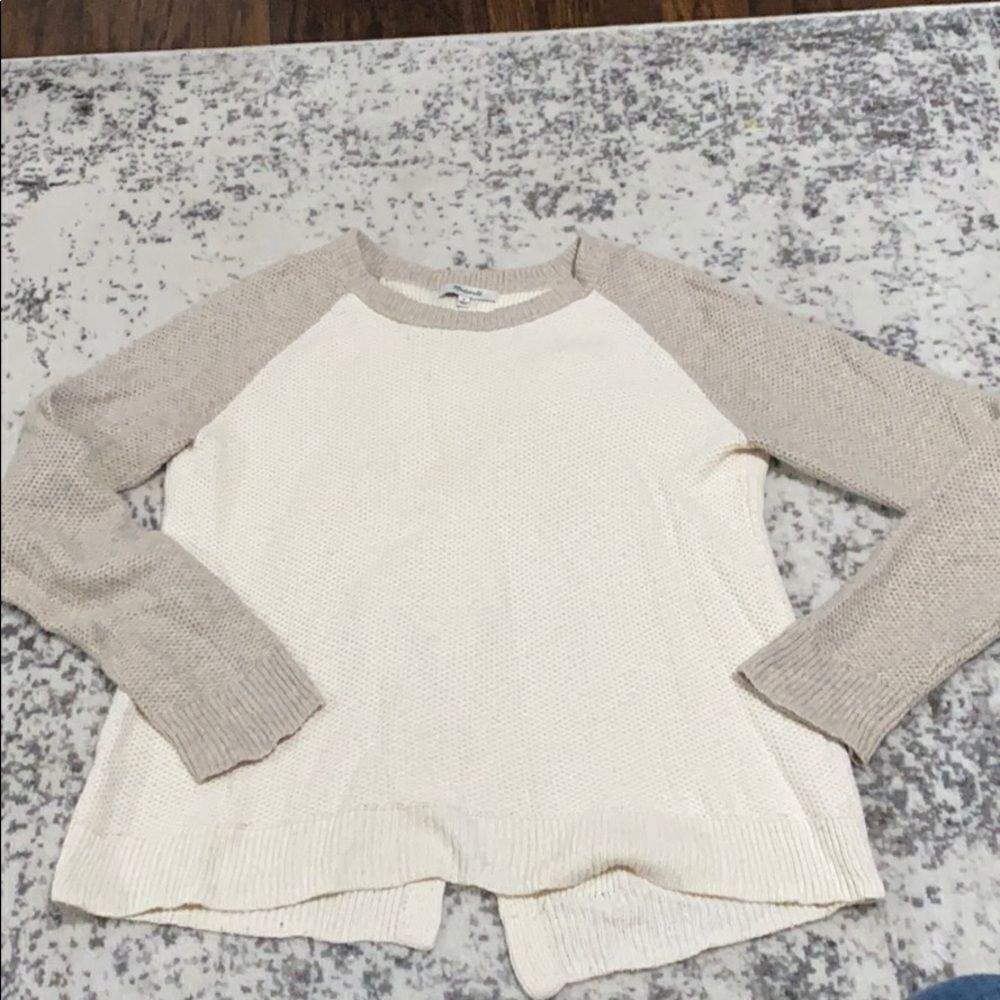 Madewell sweater size S EUC split open back